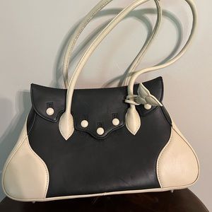 Designer Deborah Lewis Italian Leather Handbag/ Satchell / Black and Ivory